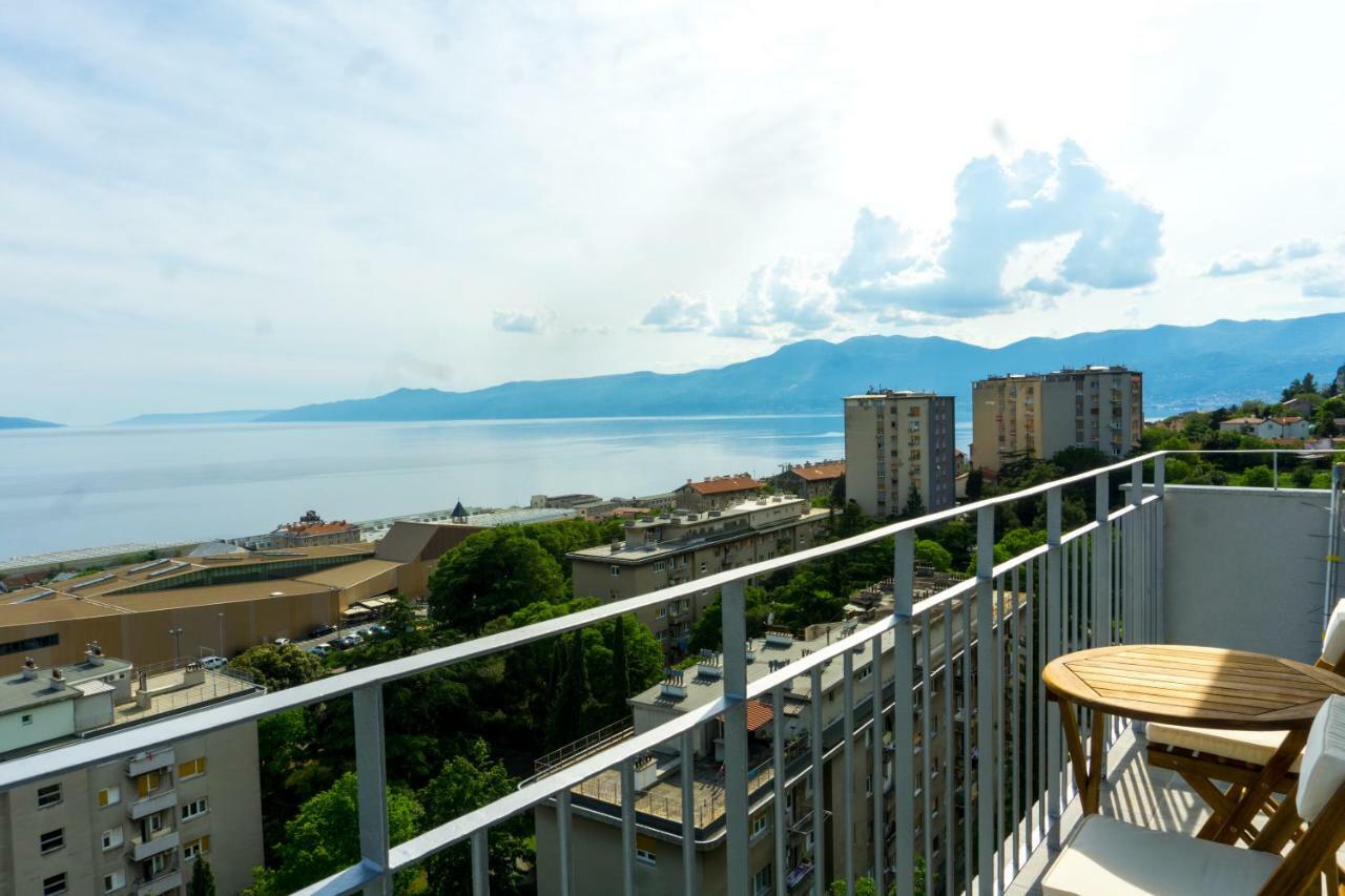 Apartman Ztc Rijeka Exterior foto